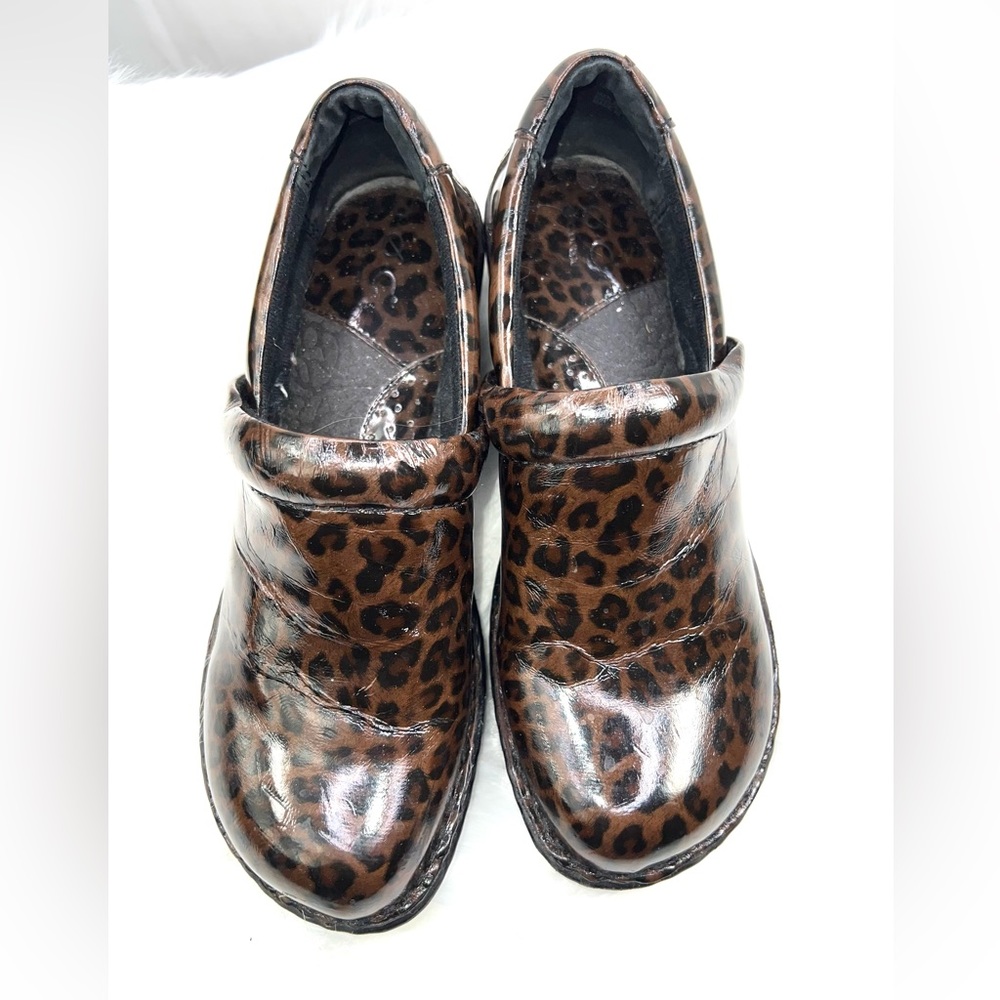 B.O.C. Women Animal Print Clogs Shoes 7.5